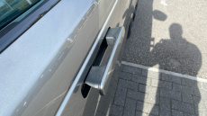 Land Rover Range Rover Velar 3.0 D300 R-Dynamic HSE 5dr Auto Diesel Estate